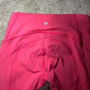 Selling lululemon good shape worn 2 times but doesn’t have a tag anymore
